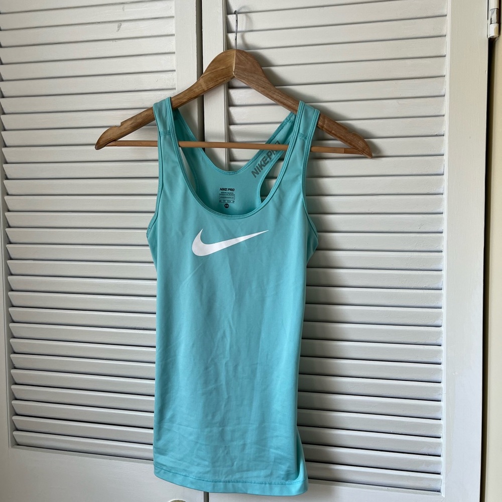 Nike racer back top
